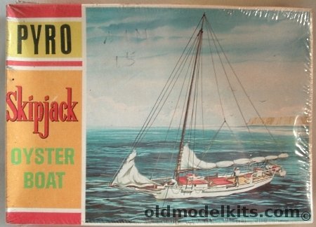 Pyro 1/60 Chesapeake Bay Skipjack Oyster Boat 'Carrie Price', B269-125 plastic model kit